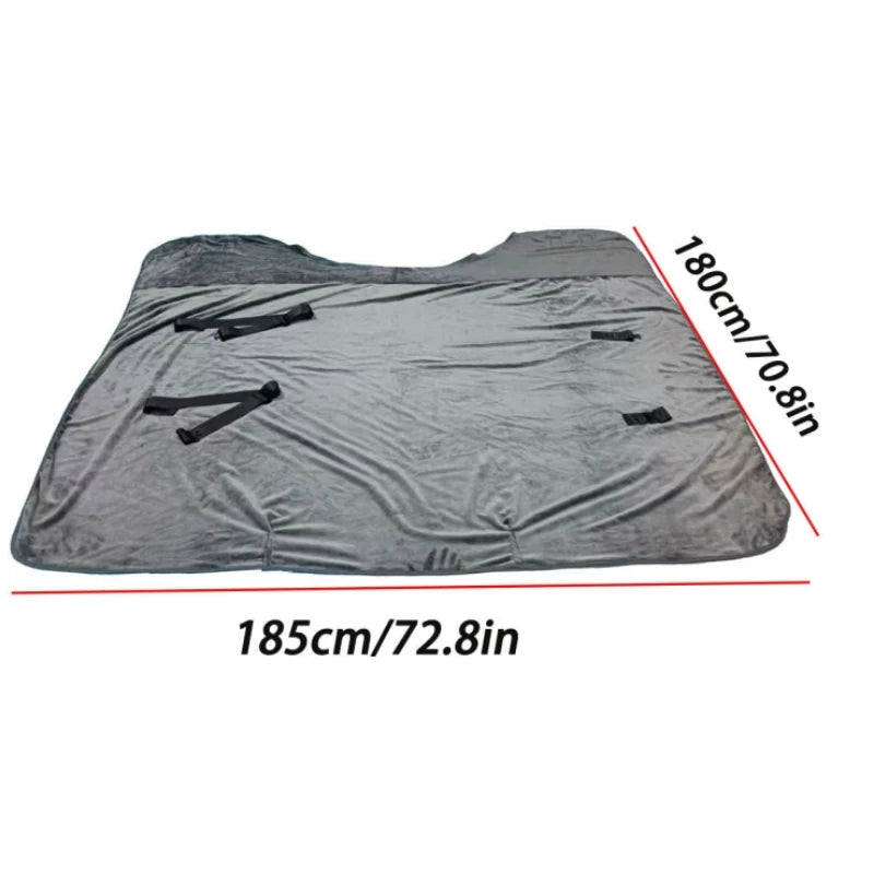 Flat view of Warmth Horse Fleece Blanket measuring 185x180cm, showing adjustable straps and breathable fleece material for equestrian use.